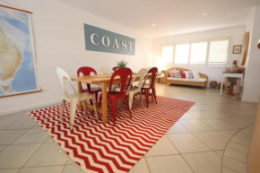 Jubilee Apartment Unit 10 of 2 Paragon Ave South West Rocks -No Sheets or Towels Provided